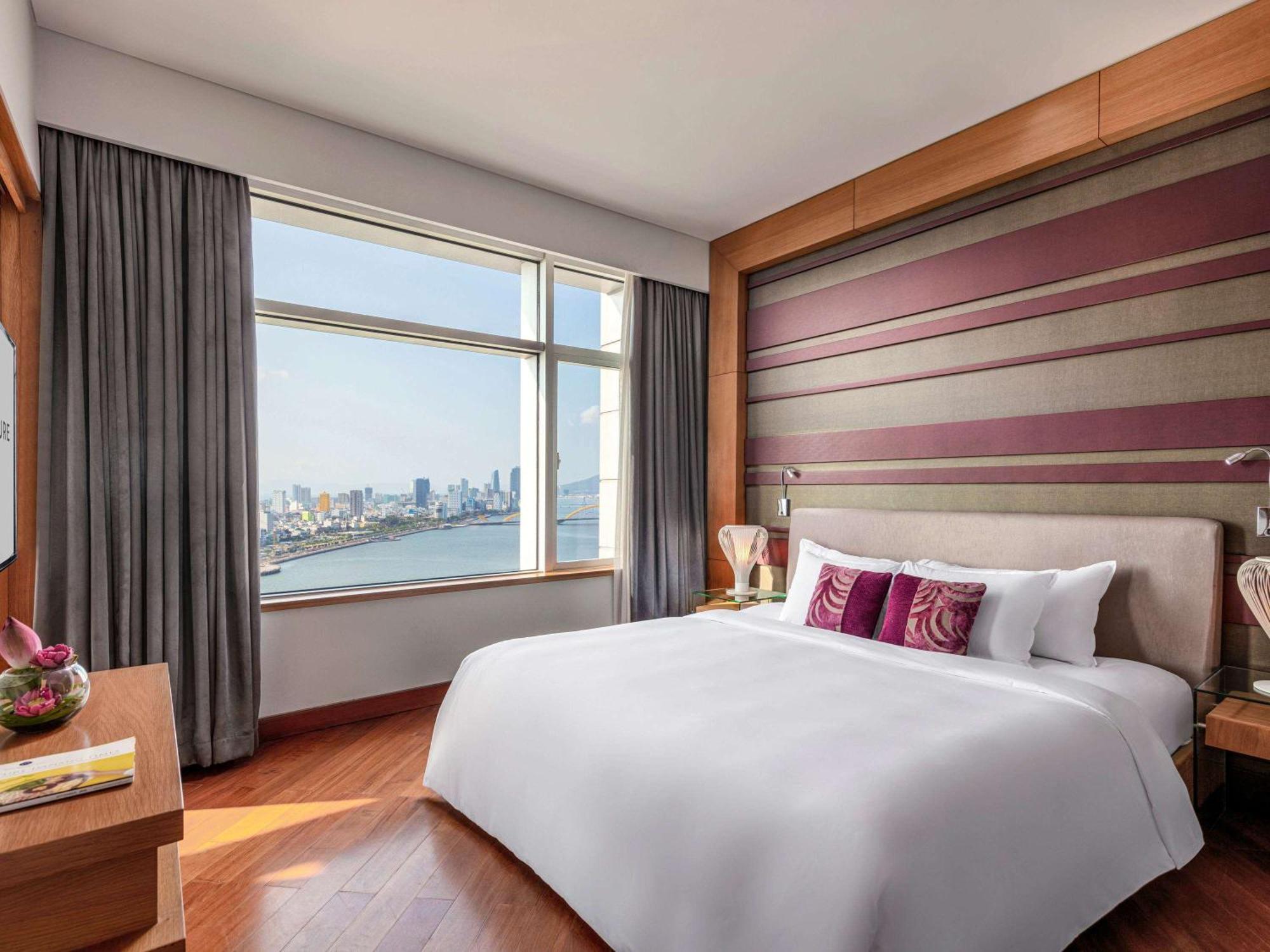 Grand Mercure Danang Extérieur photo
